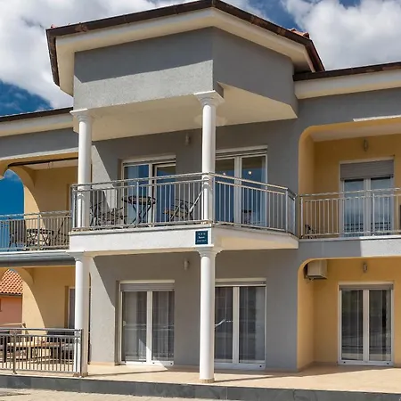 Dea Apartment