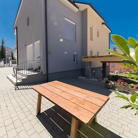 Dea Apartament Crikvenica